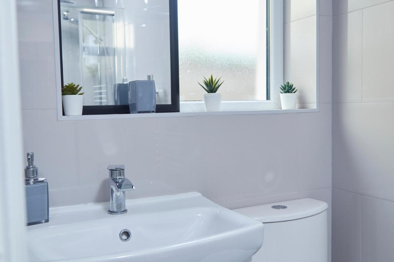 Stylish Blackpool Gem - Great Location! Екстер'єр фото